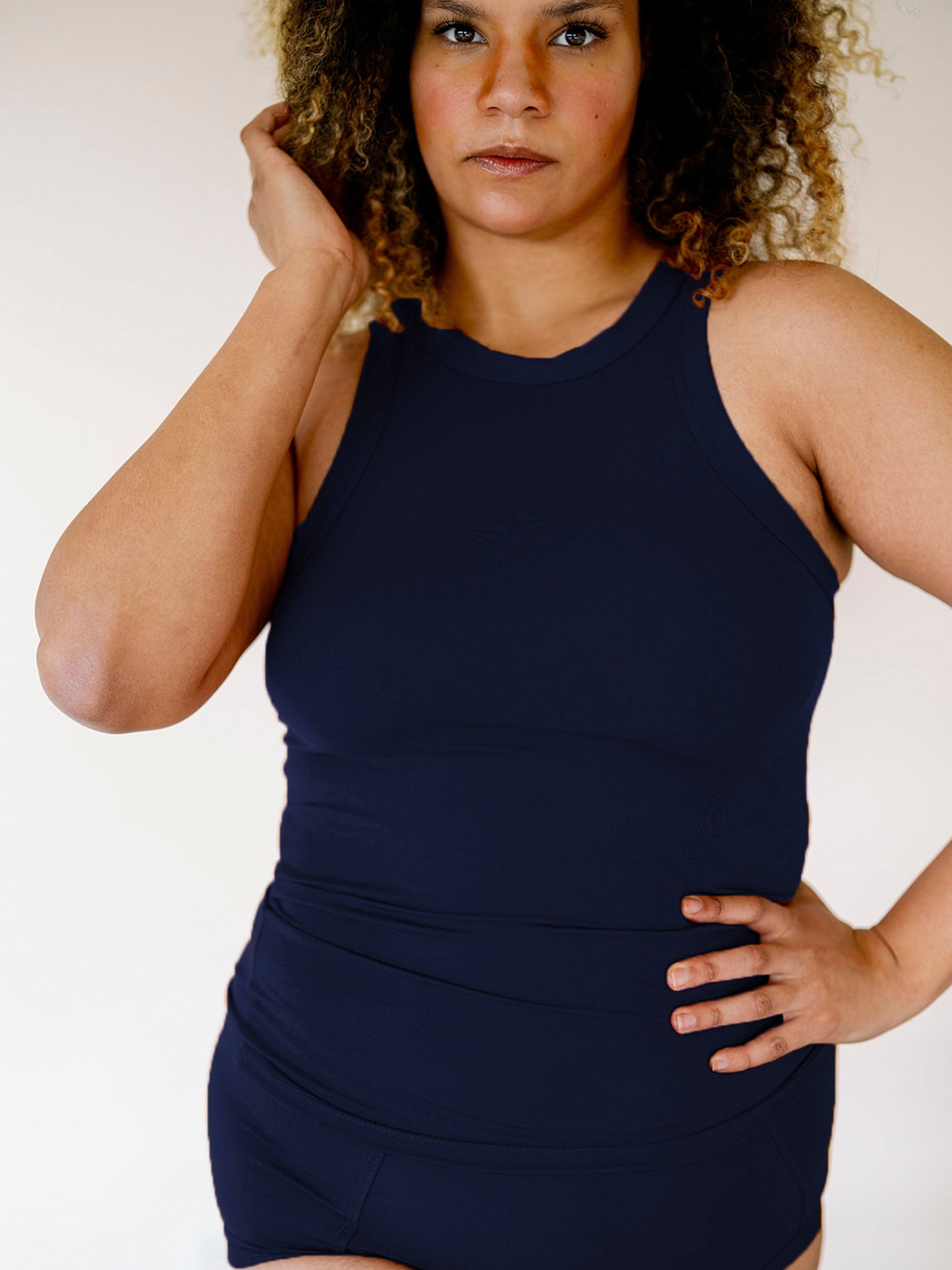 High Neck Tank